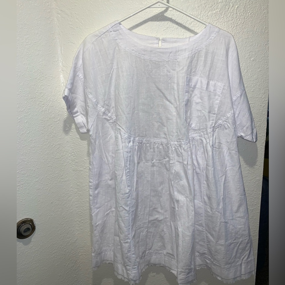 Olivaceous Crisp White Linen Top